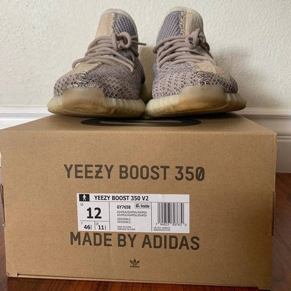 Yeezy boost 350 v2 ash pearl gy7658 men’s size 12 main image 10